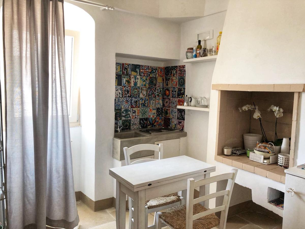 Dimore Del Tempo Pers0 Mare Videre Ostuni Bagian luar foto