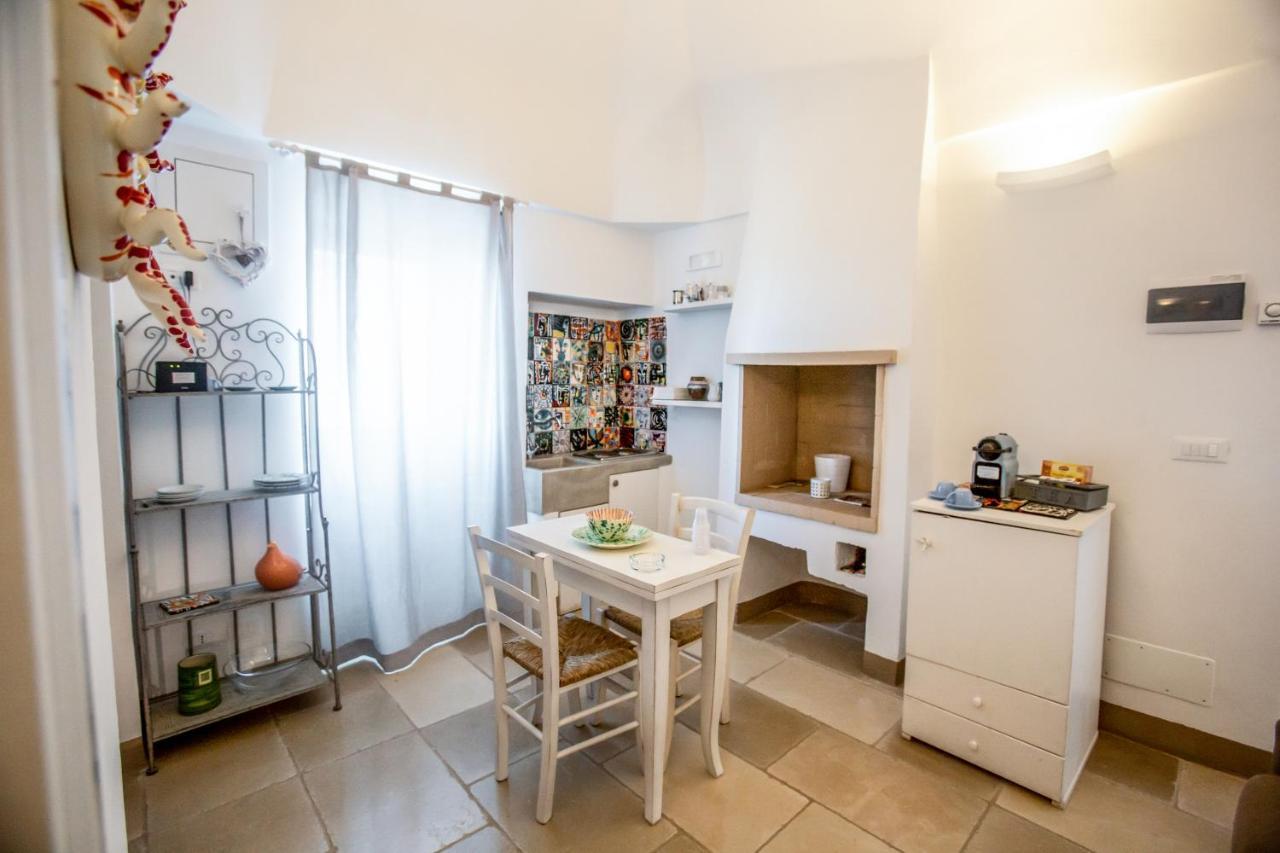 Dimore Del Tempo Pers0 Mare Videre Ostuni Bagian luar foto