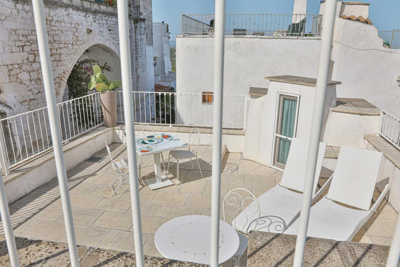 Dimore Del Tempo Pers0 Mare Videre Ostuni Bagian luar foto